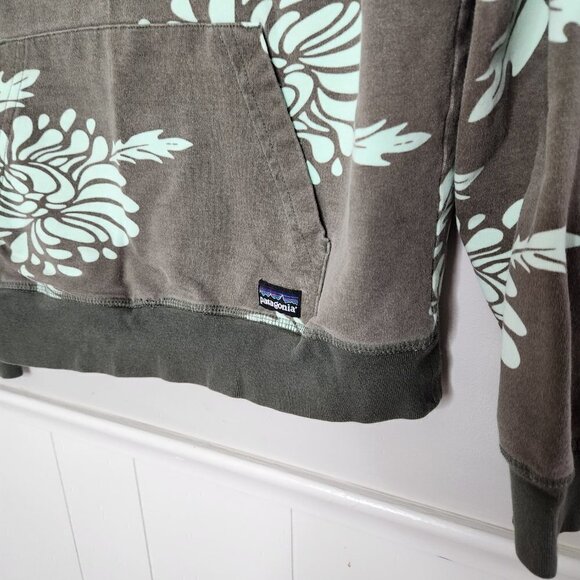 PATAGONIA Green Floral Hoodie Sweatshirt - Picture 2 of 5